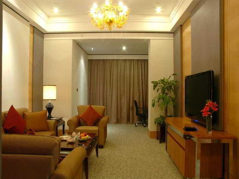 Sichuan Hotel Chengdu Exterior photo
